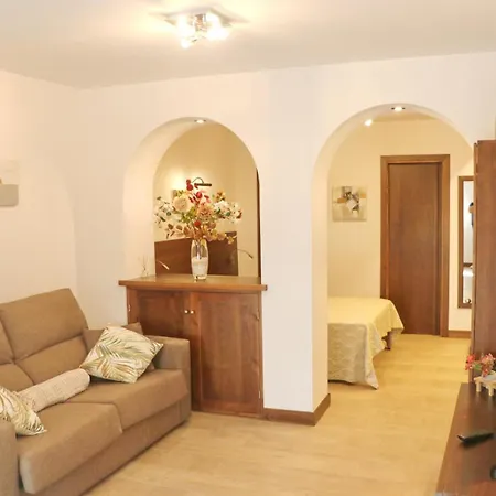 Estudio En El Centro De Conil *